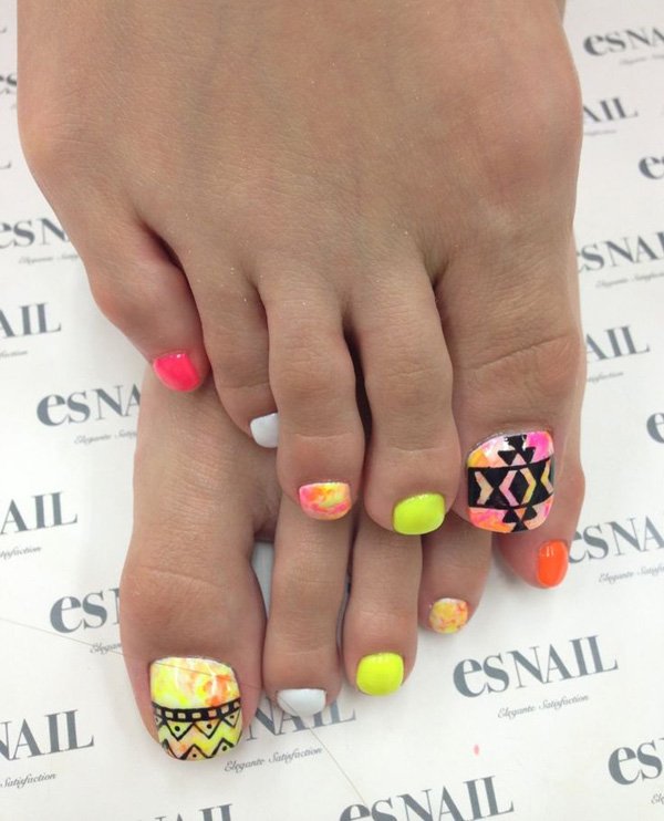 Tribal Toenail Design