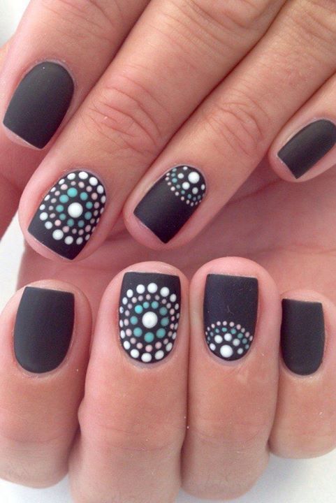 Dot Nails