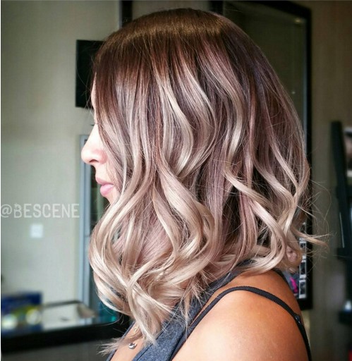 Medium Wavy Hairstyle for Ombre Hair