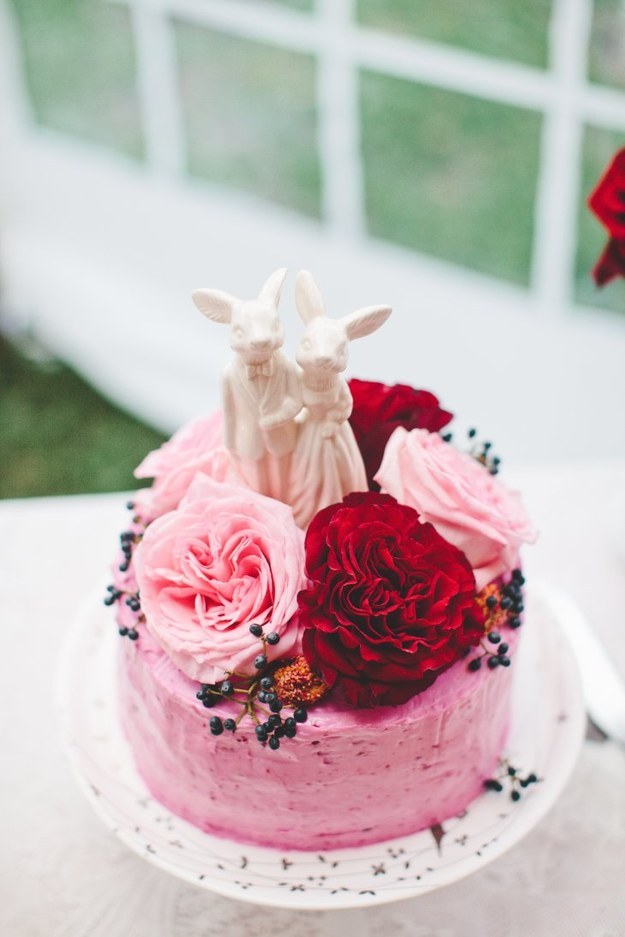 26 Small Wedding Cake Ideas - Pretty Designs