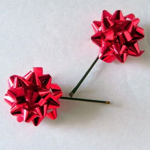 Christmas Bow Bobby Pins