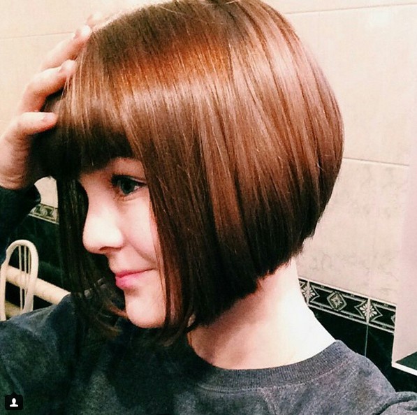 Cute short bob haircut with blunt bangs