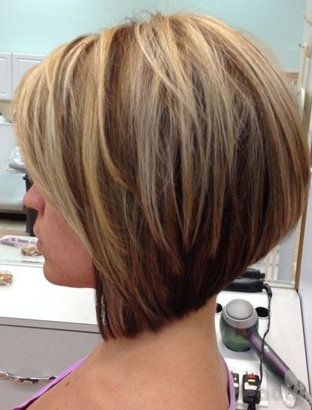 Side view of graduated bob cut for girls