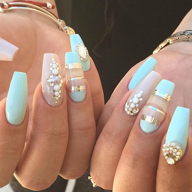 Mint Matte Nail Design