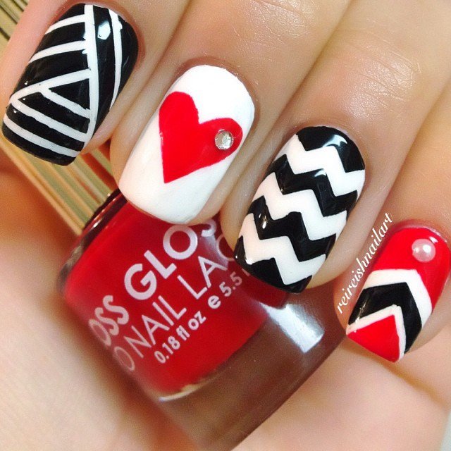 Valentine' s Day Nail Design