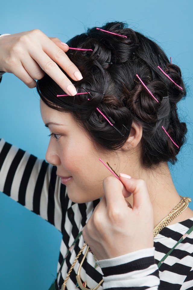 Easy Pinned-Up Curls