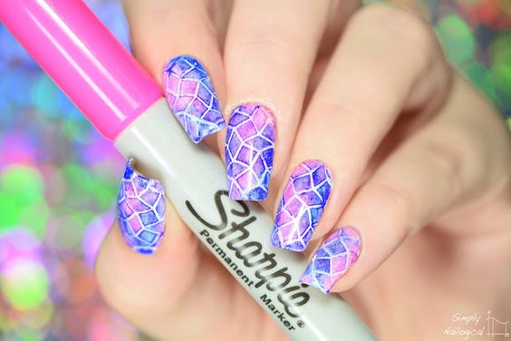 Sharpie Nail Art Design