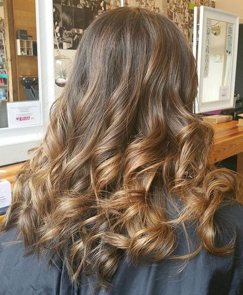 Sleek Long Curls