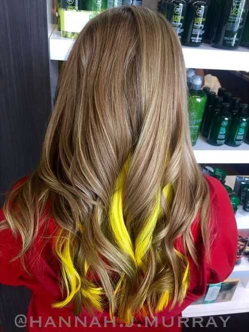 Yellow Highlights for Sun-kiss Curls