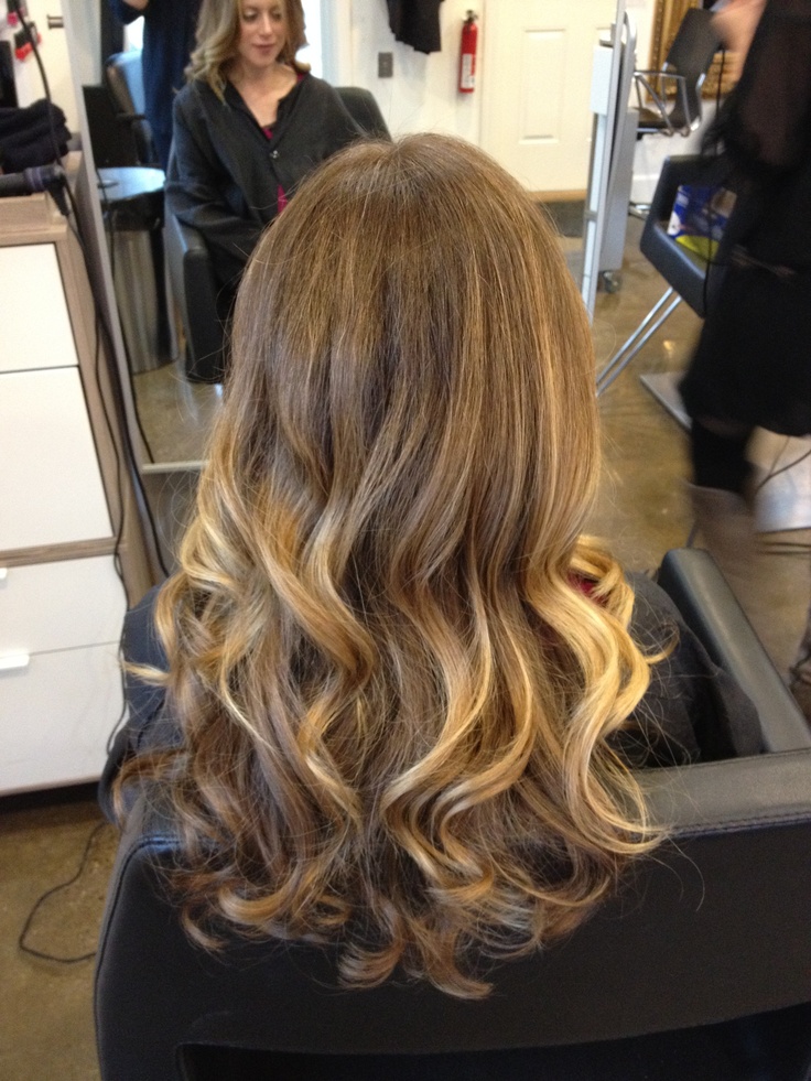 22 Blonde Balayage Hair Designs to Upgrade Your Look