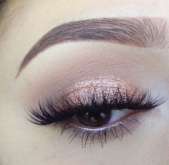 5 Tips on How to Apply a Perfect Shimmer Summer Eye Look