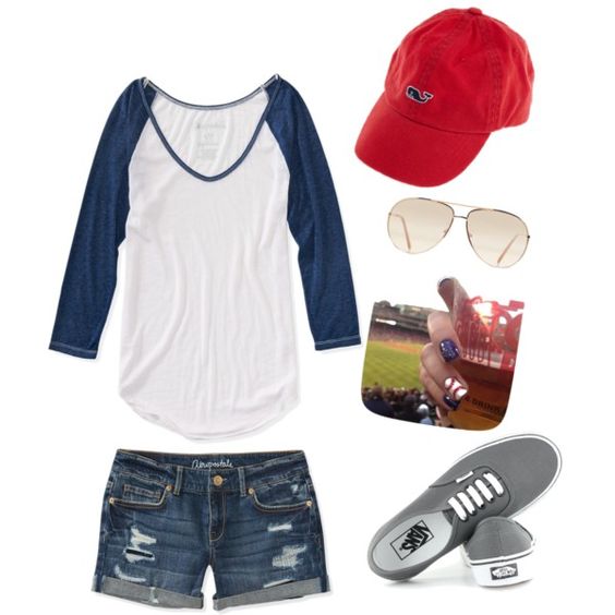 9 Cute Outfits To Wear To A Baseball Game Date