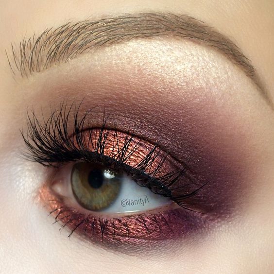 Flawless Metallic Makeup