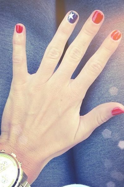 Patriotic Nail Art To Try At Your Fourth Of July Party Patriotic Nail Art To Try At Your Fourth Of July Party