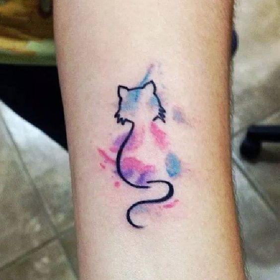 15 Watercolor Tattoos For Females