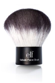 7 Makeup Brushes You Need In Your Collection