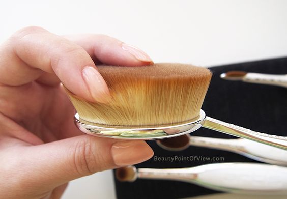 Oval Makyaj Fırçaları Satın Almak İçin 7 Neden