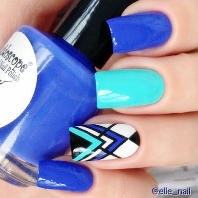 Blue Tone Nails via