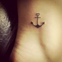Cute Anchor Tattoo Designs