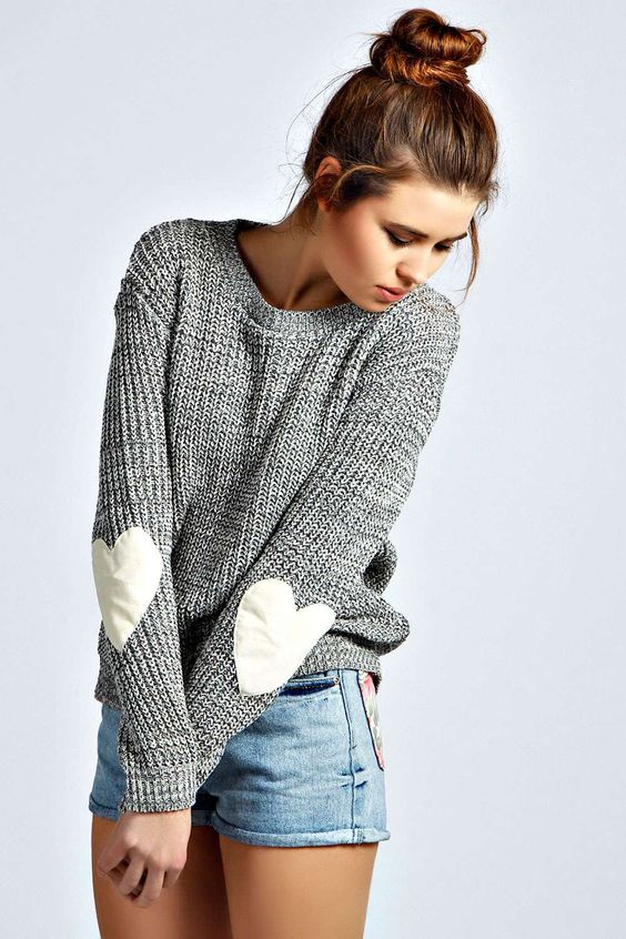 16 Outfit Ideas to Wear Early Fall Sweaters - Pretty Designs