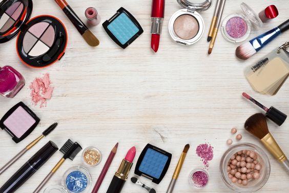 How to Spot False Advertising Claims in Beauty Products