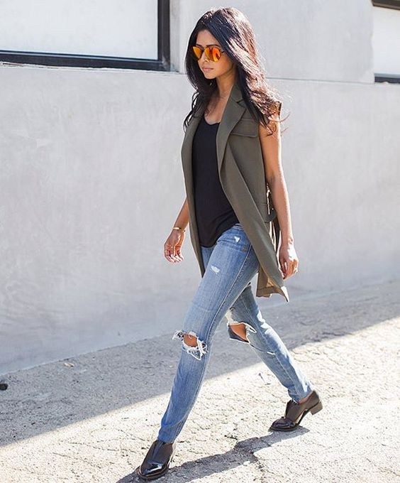 green-vest-and-ripped-jeans via