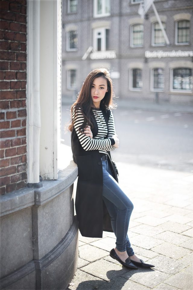 striped-top-jeans-and-black-vest via