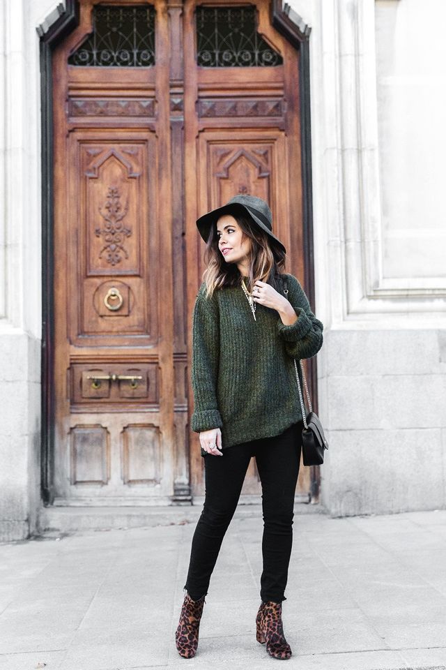 khaki-sweater-black-skinny-and-leopard-boots via