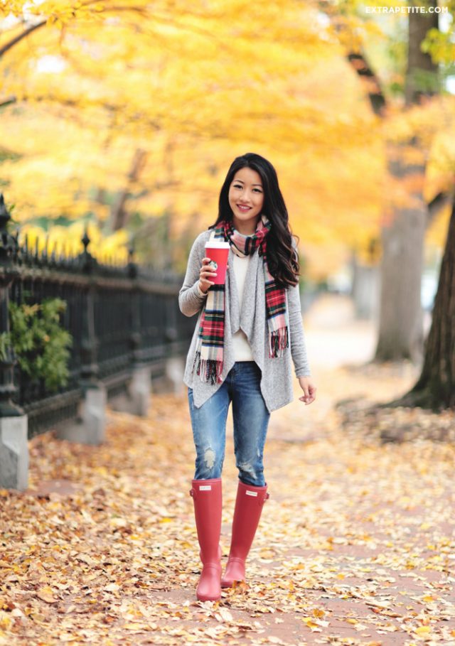 tartan-scarf-cardigan-and-jeans via