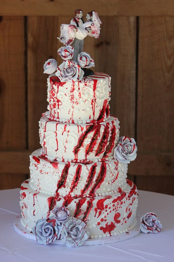 34 Times Someone Rocked A Halloween Wedding Theme - Pretty Designs