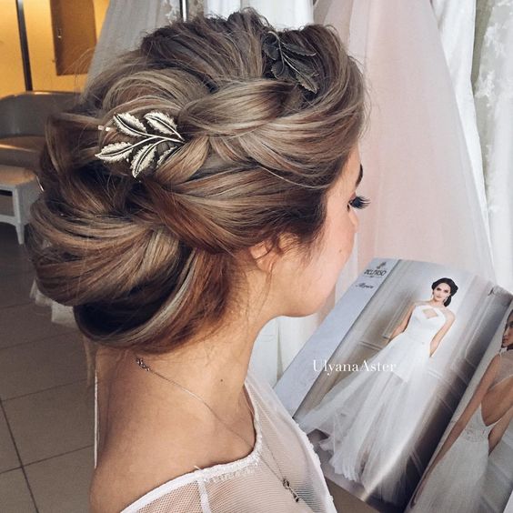 20 Glamorous Wedding Updos for Brides - Best Wedding Hairstyles