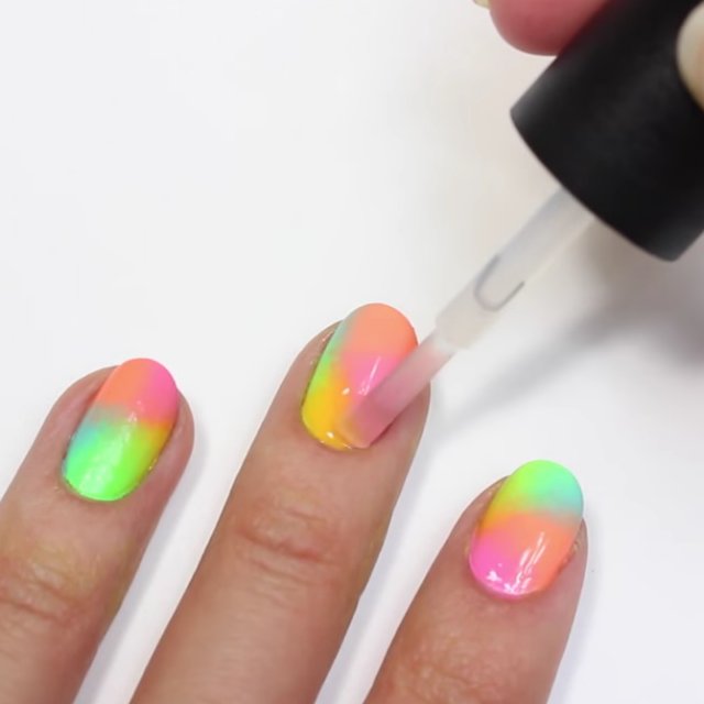 30 Wonderful Ombre Nail Designs for 2018