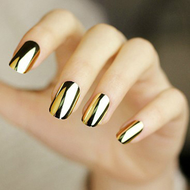 40 Best Metallic Nail Designs for 2018 - Nail Art Ideas