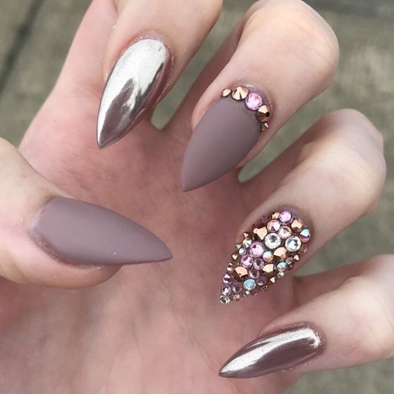 40 Best Metallic Nail Designs for 2018 - Nail Art Ideas