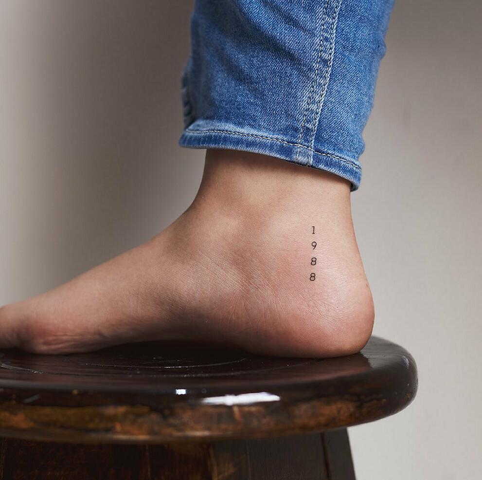 cute tiny tattoo fine line tattoo