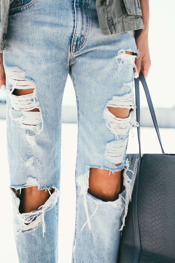 How to Wear Distressed Denim - Super Stylish Ways to Wear Distressed Denim