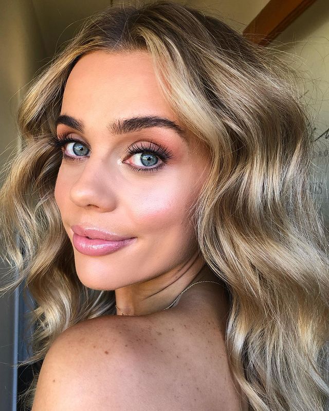 7 Reasons Lip Gloss is Underrated 7 Reasons Lip Gloss is Underrated