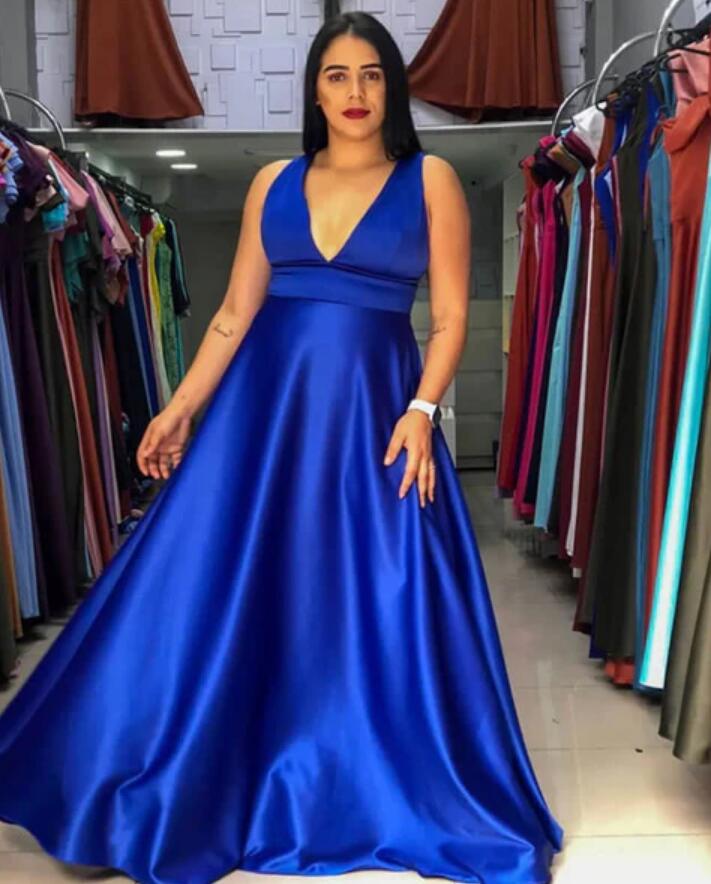 Plus-size royal-blue satin bridesmaid dresses