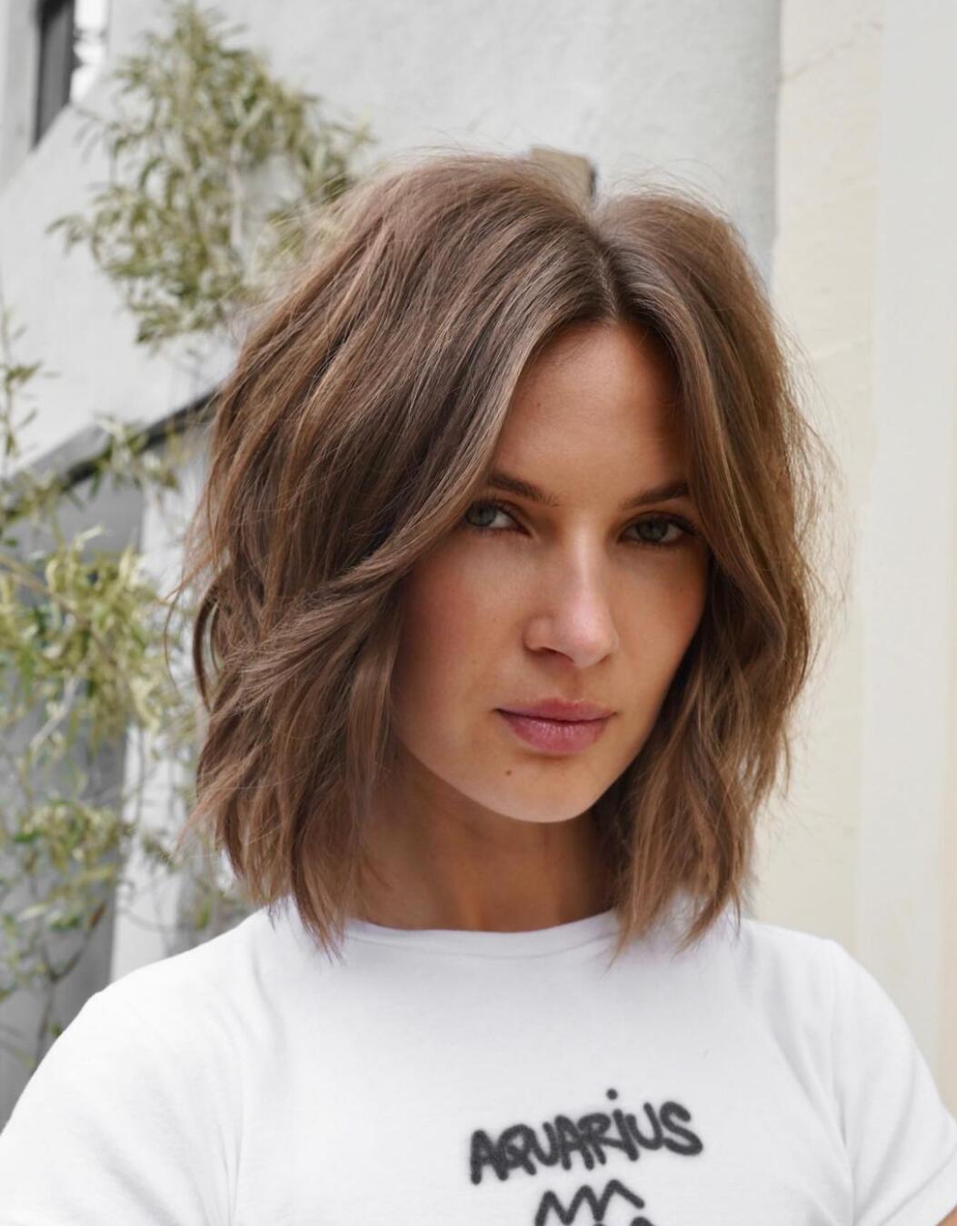 short haircut with Curtain Bangs short haircut with Curtain Bangs
